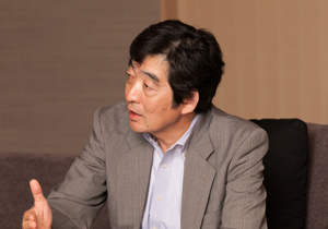 新井