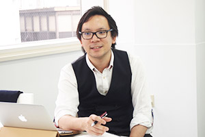 小川悠氏