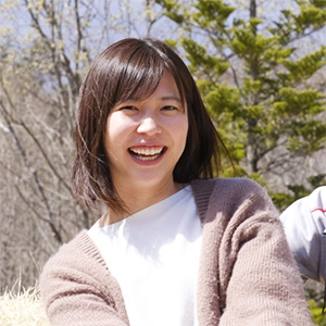 根岸加奈