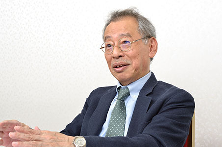 耳塚寛明教授