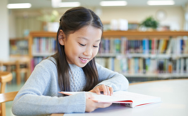 読書感想文の書き方 コツをおさえればスラスラ書ける!